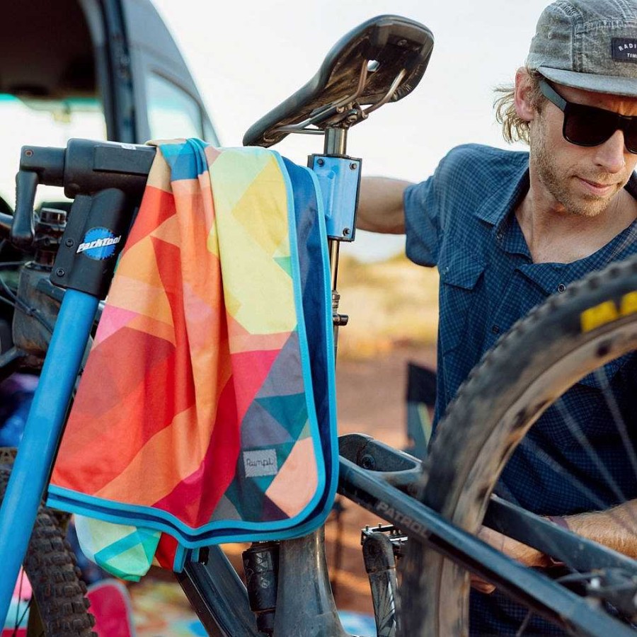 Gear & Apparel Rumpl Everywhere Towels | Everywhere Towel - Geo